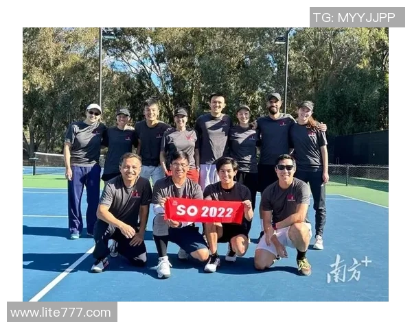 南京网球队精英赛精彩配合分析展现团队默契与实力