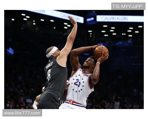 76人对阵篮网精彩瞬间回顾赛场上的激烈对抗与精彩表现尽在其中 76人对阵篮网精彩瞬间回顾赛场上的激烈对抗与精彩表现尽在其中