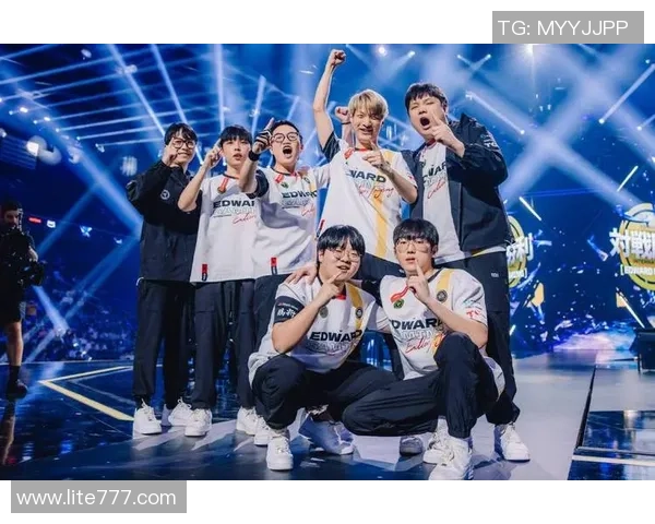 EDG战队逆袭之路:重塑辉煌的反击革新策略与实践 EDG战队逆袭之路:重塑辉煌的反击革新策略与实践