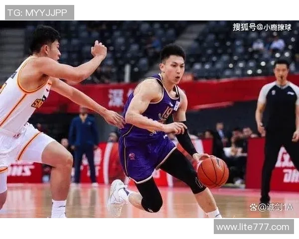 刘晓宇的成长之路:从篮球新星到职业生涯的辉煌与挑战 刘晓宇的成长之路:从篮球新星到职业生涯的辉煌与挑战